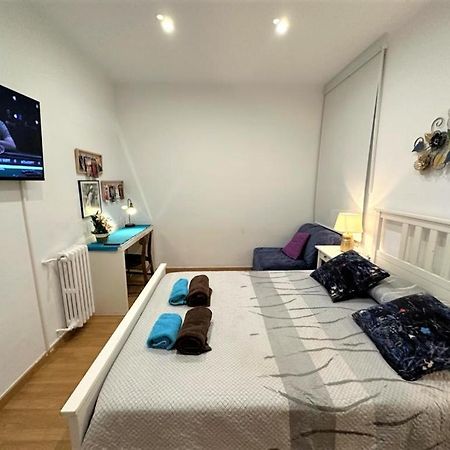 Rooms In The Center Of บาร์เซโลนา ภายนอก รูปภาพ
