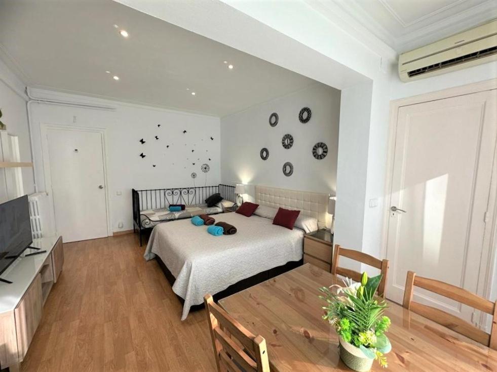 Rooms In The Center Of บาร์เซโลนา ภายนอก รูปภาพ