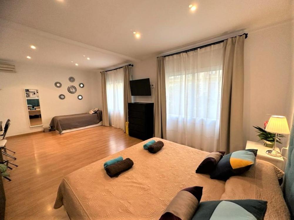 Rooms In The Center Of บาร์เซโลนา ภายนอก รูปภาพ
